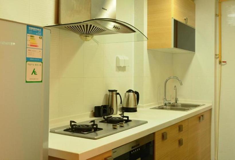 Отель Chengdu Tujia Vacation Rentals Ludao International Community