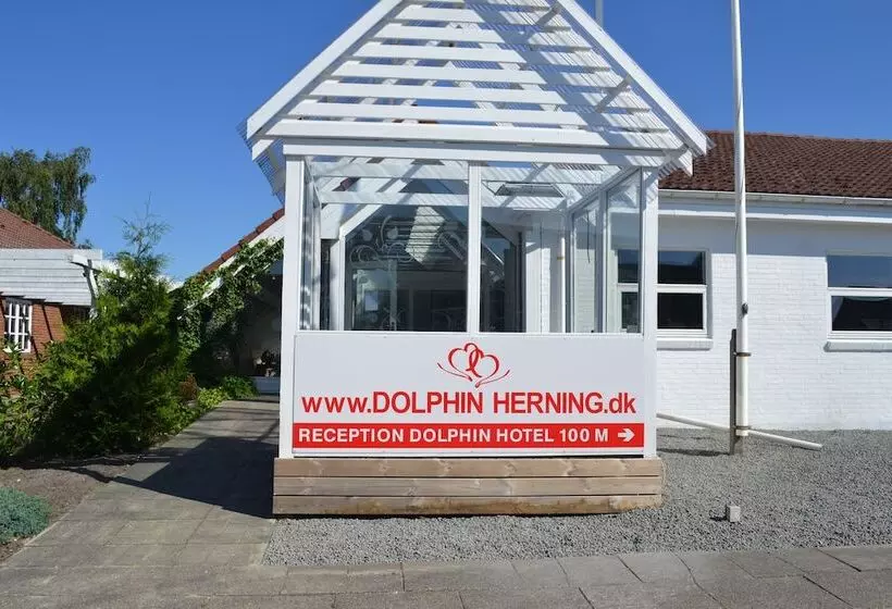 Dolphin Hotel Annex