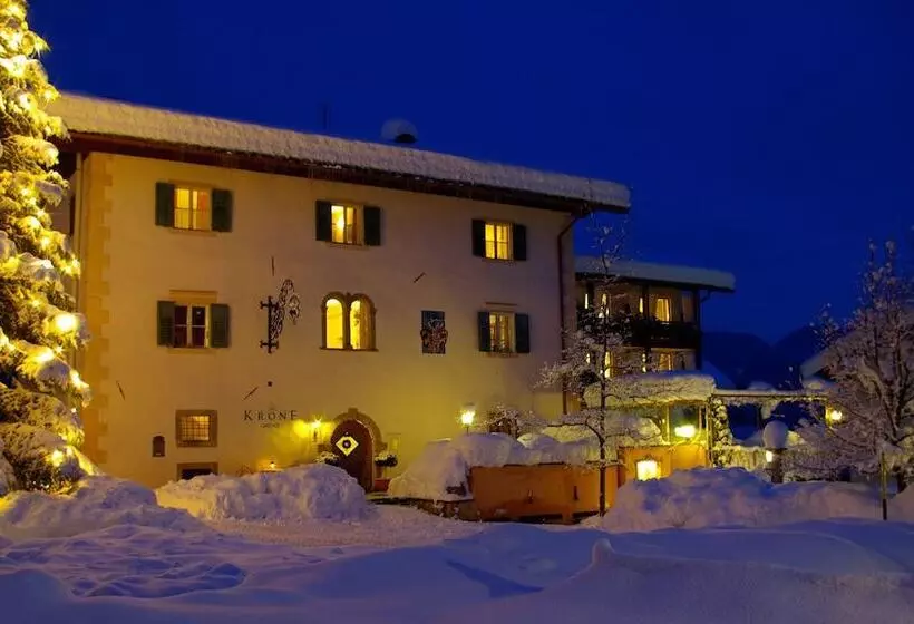 ホテル Gasthof Krone