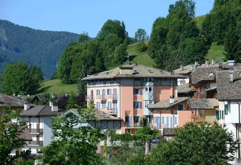 Hotelli Residenza Bagni & Miramonti