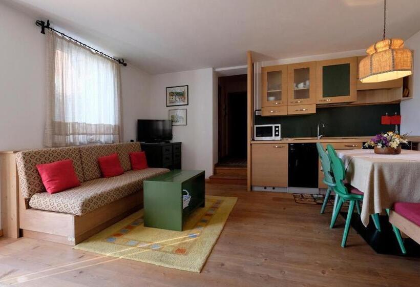 Отель Residenza Bagni & Miramonti