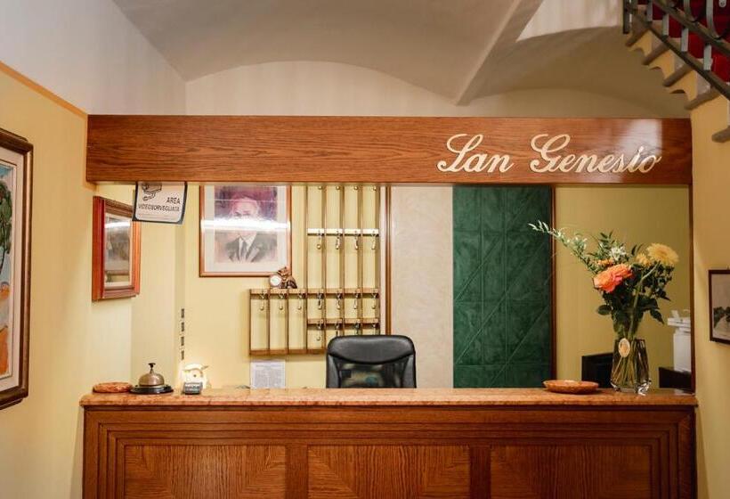 호텔 San Genesio