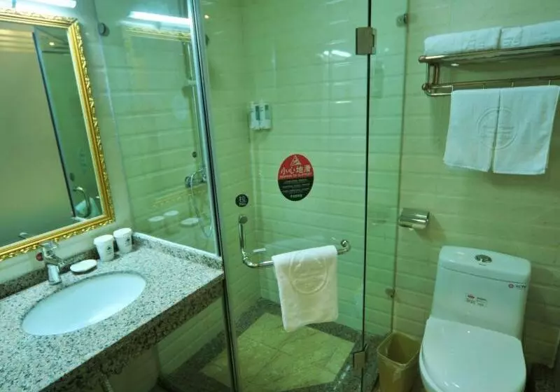 Hotelli Greentree Inn Yunnan Kunming Chenggong University City Shilin Street Express