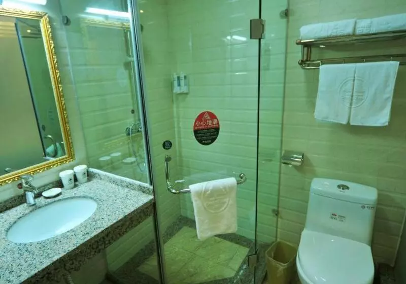 Hotelli Greentree Inn Yunnan Kunming Chenggong University City Shilin Street Express