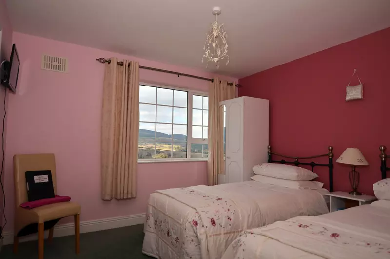 Aamiaismajoitus (B&B) Coolakay House
