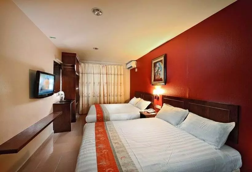 هتل Bahagia Villa
