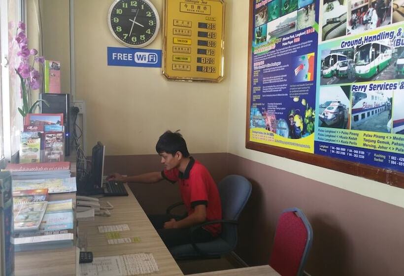 호텔 Bahagia Villa