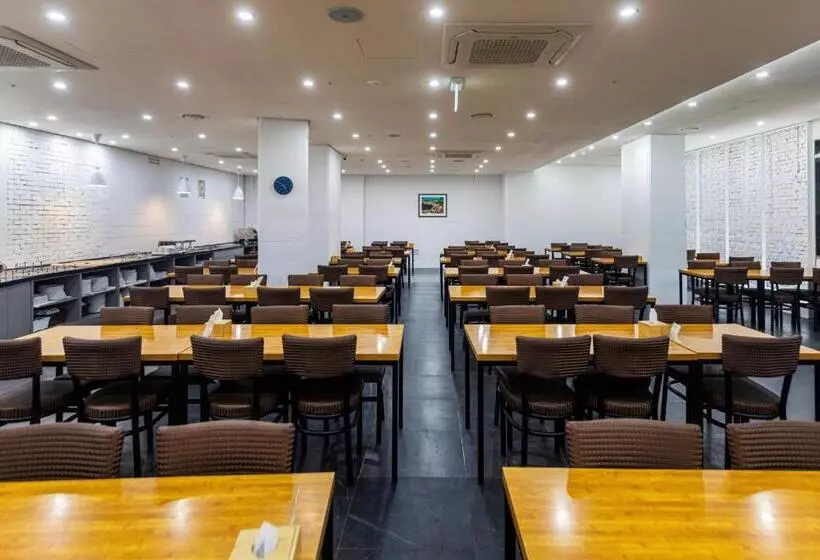 Eastern Hotel Jeju