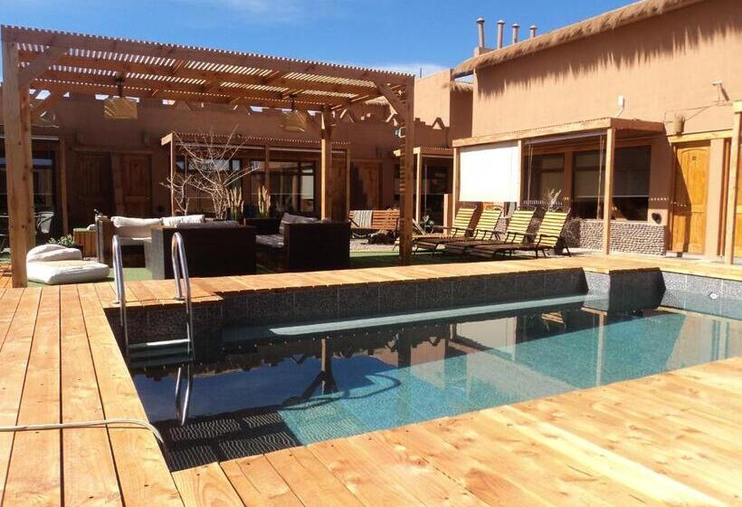 فندق Es Pueblo De Tierra