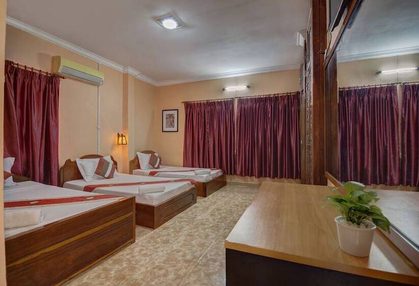 هتل Happy Heng Heang Guesthouse