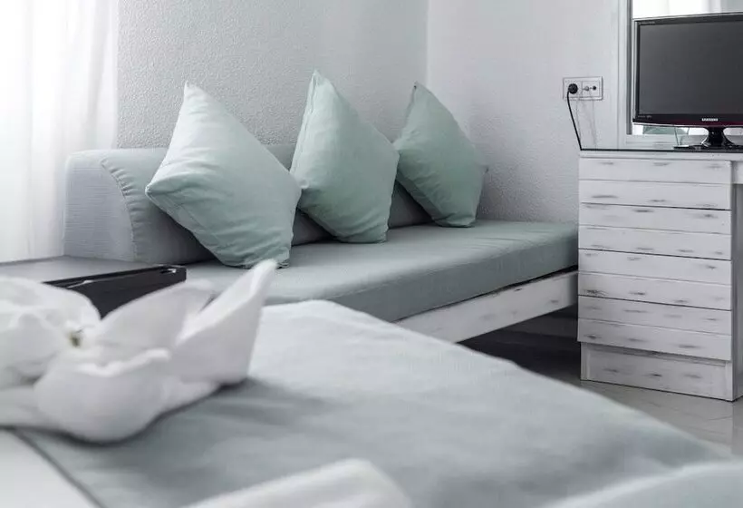 هتل Hostal Bellavista Formentera