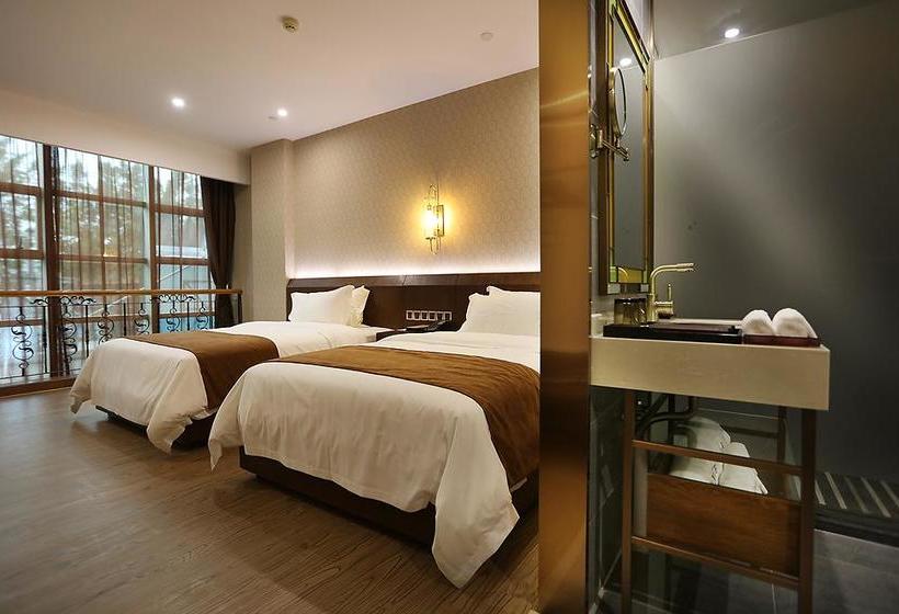 בית מלון כפרי James Joyce Coffetel - Baiyun Branch