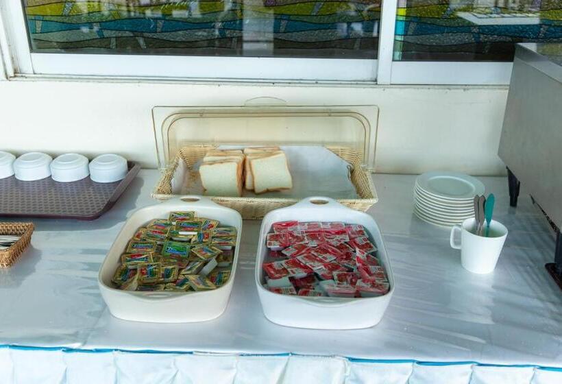 فندق The Riverkwai Bridge Resort