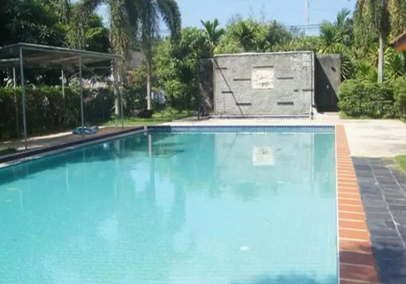 Hôtel R.t.