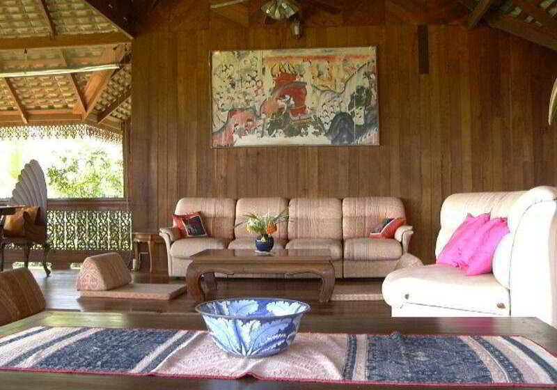 هتل Ruenthairimhaad Resort