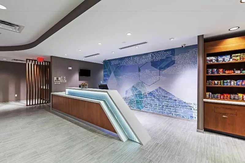 ホテル Springhill Suites By Marriott Tulsa At Tulsa Hills