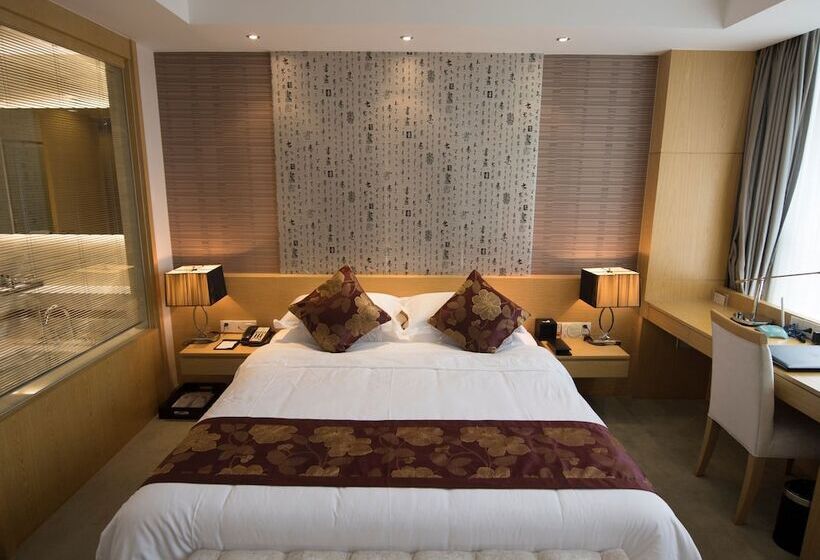 Отель Suzhou Sun Plaza