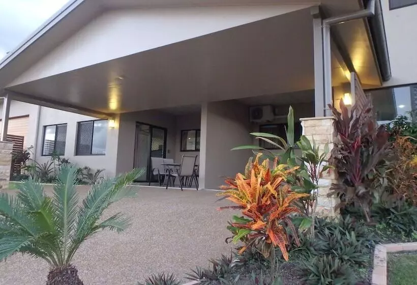 Nautilus Apartments