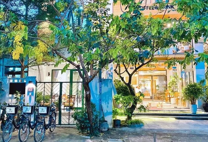 هاستل Okra Hoian