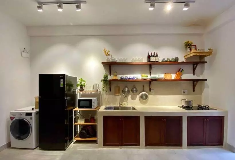 هاستل Okra Hoian