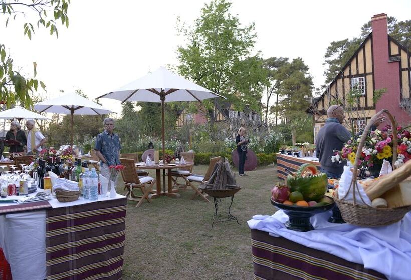 هتل Amara Mountain Resort