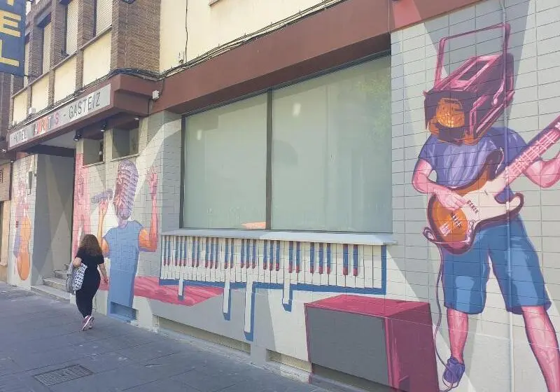 هتل Arts Gasteiz Centro