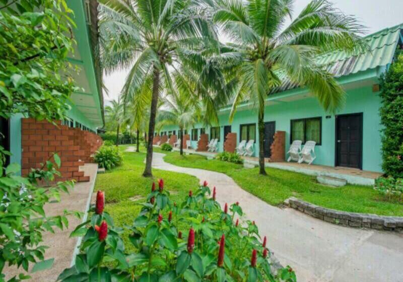 Szálloda Baantonsai Garden Resort