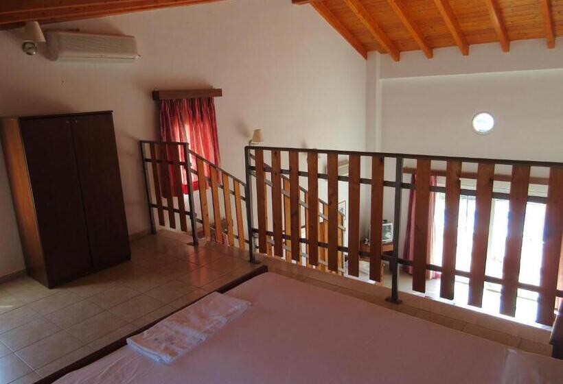 酒店 La Skalavista Ex Big Village