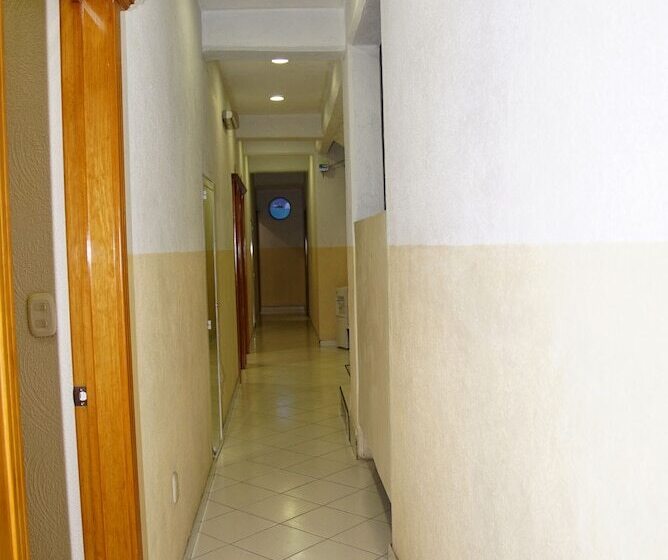 فندق Ejecutivo Inn