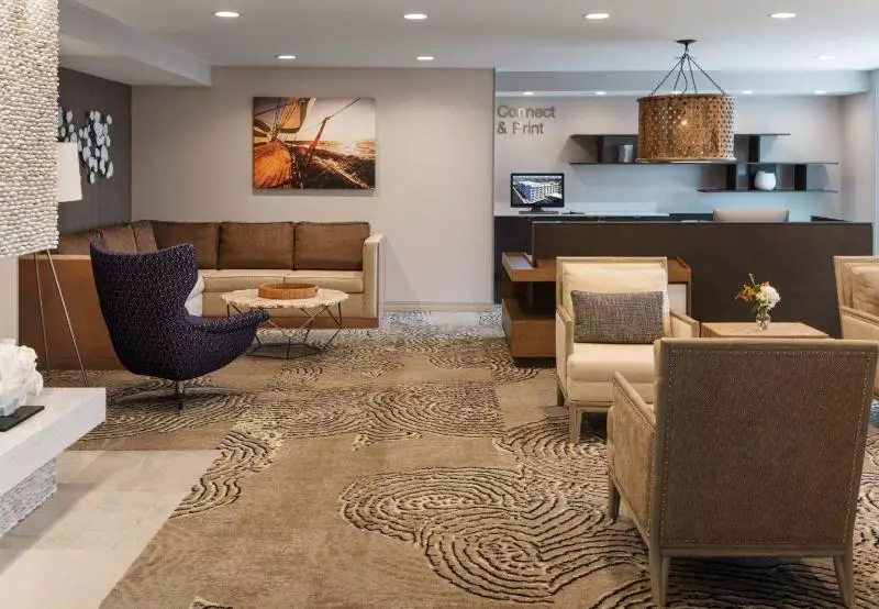 هتل Fairfield Inn & Suites By Marriott Ocean City