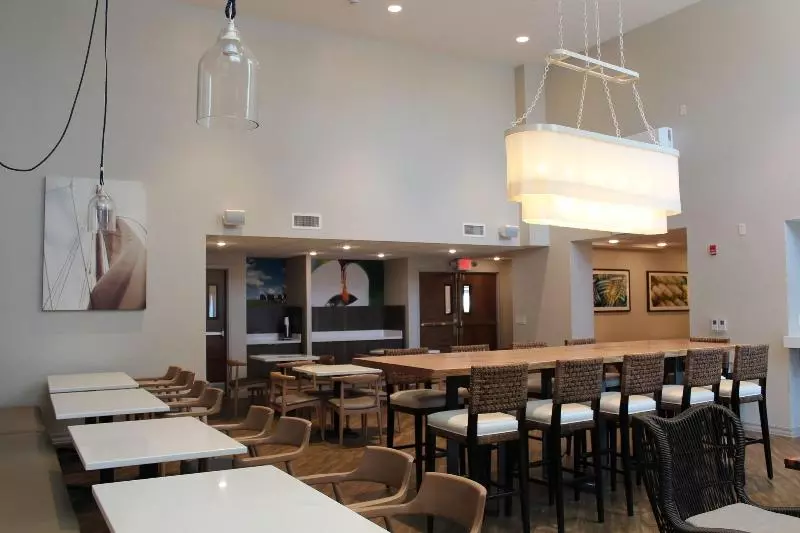 هتل Fairfield Inn & Suites By Marriott Ocean City