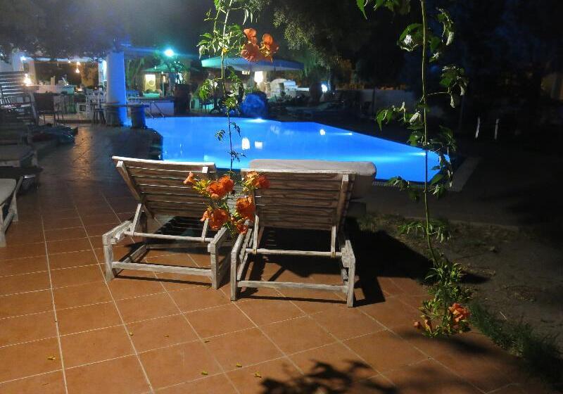 فندق Gorgona Studios