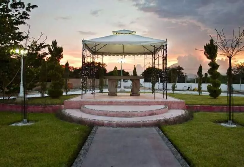 Hotelli Hacienda San Francisco