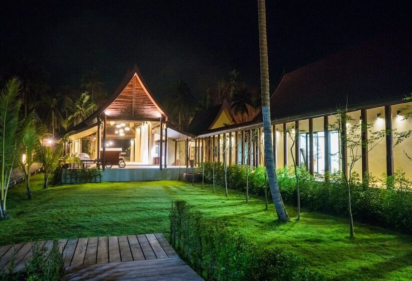 בית מלון כפרי Koh Kood Paradise Beach