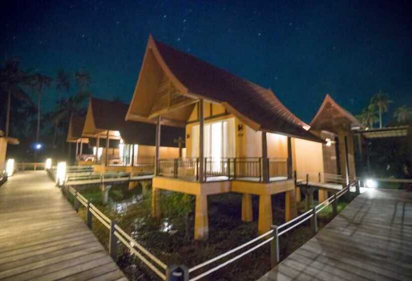 בית מלון כפרי Koh Kood Paradise Beach