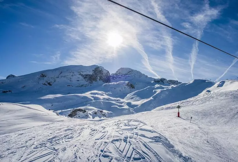 ホテル Les Flocons Du Soleil