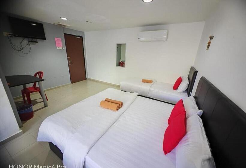 فندق Melawati Ria