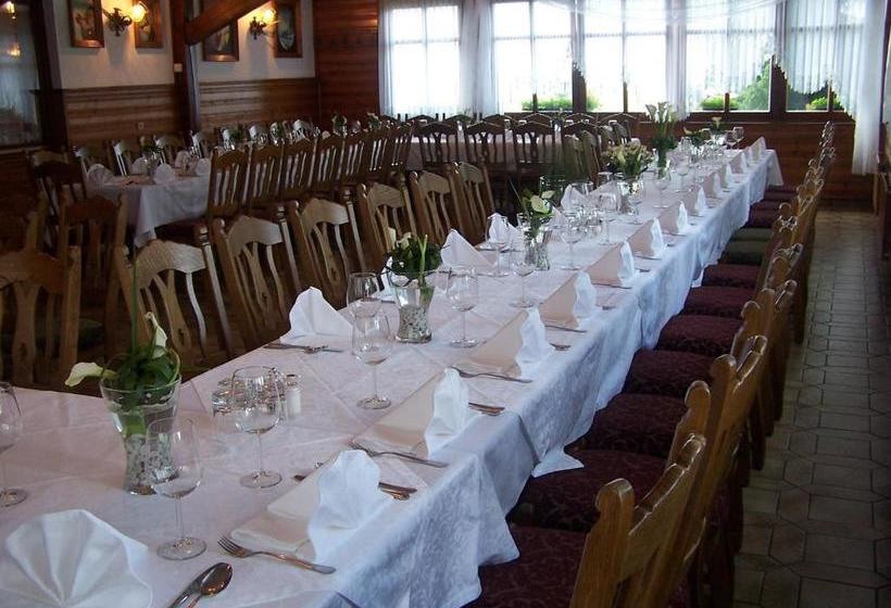 هتل Oskar Zaplata