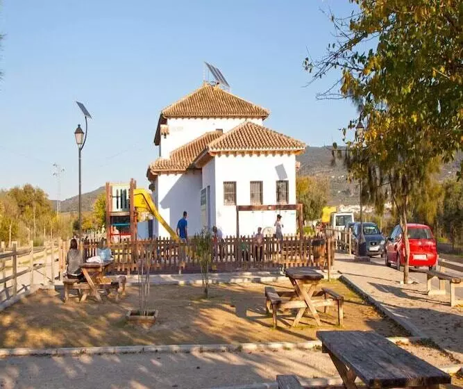 ホテル Puerta De La Sierra