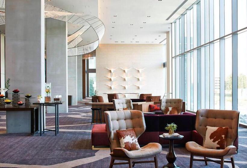 Отель Renaissance Dallas At Plano Legacy West