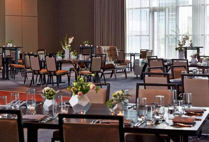 Hotelli Renaissance Dallas At Plano Legacy West