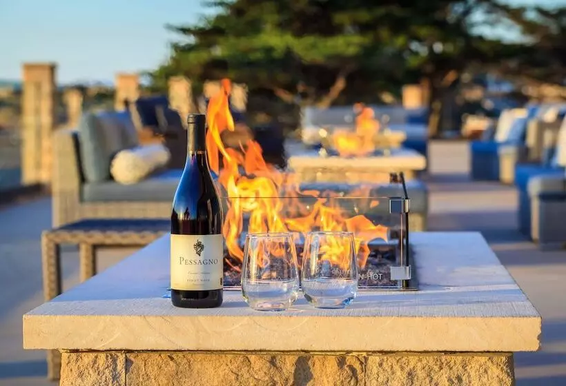 Hotelli Springhill Suites By Marriott The Dunes On Monterey Bay