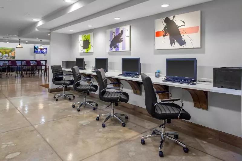 Hotelli Towneplace Suites By Marriott Dallas Downtown