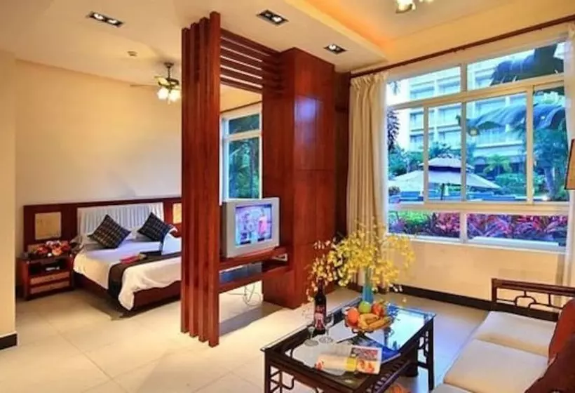 Hotelli Yelan Bay Resort