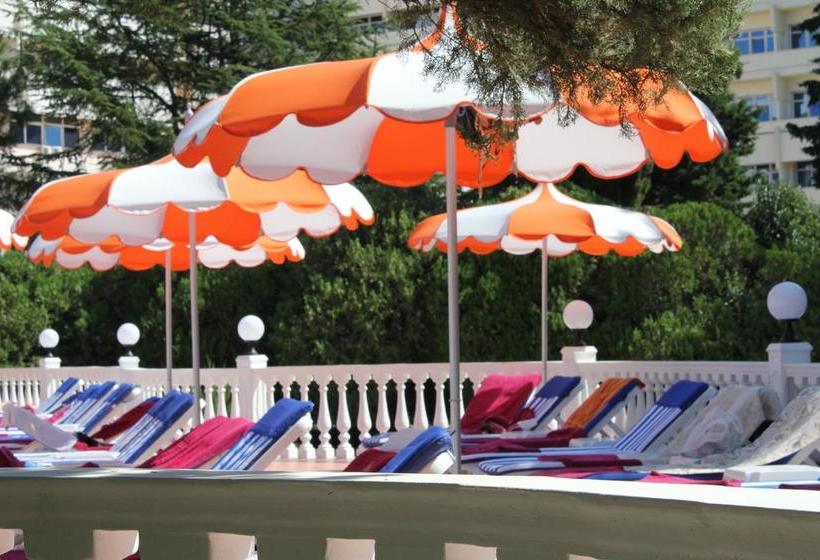 호텔 Uzhnoe Vzmorie Health Resort