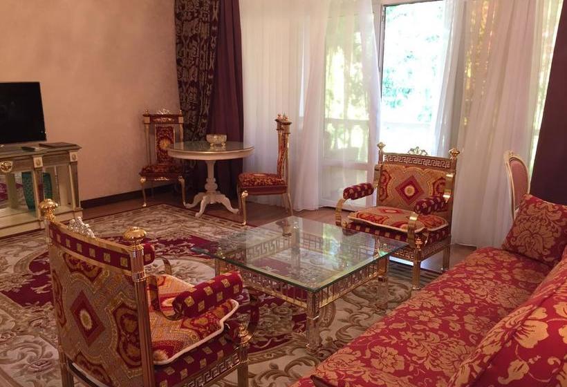 호텔 Uzhnoe Vzmorie Health Resort