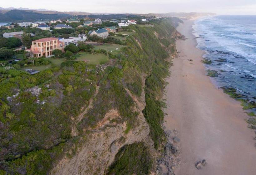 פנסיון The Tuscany Guesthouse