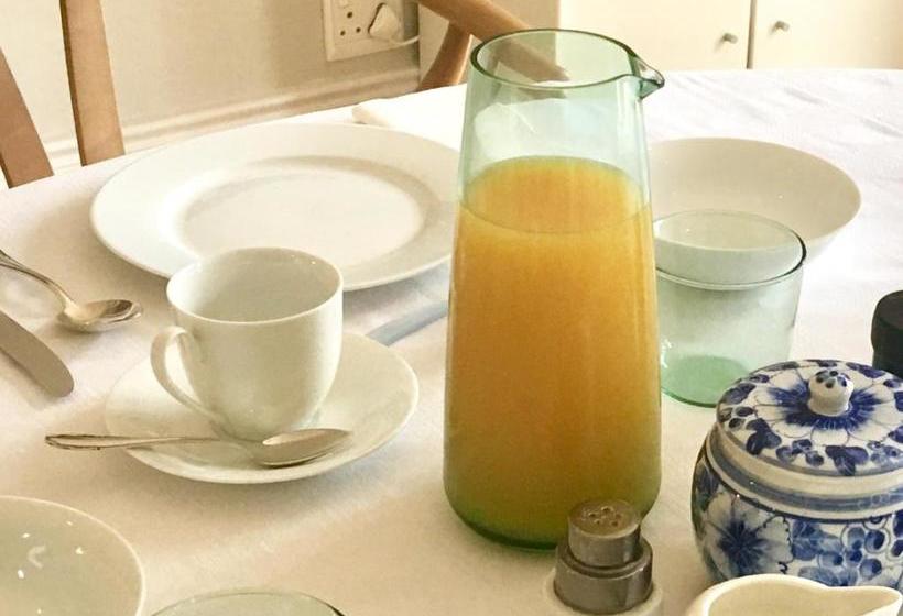 פנסיון The Tuscany Guesthouse