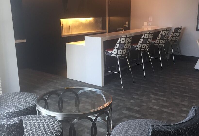 Sedona Slate By Executive Apartments