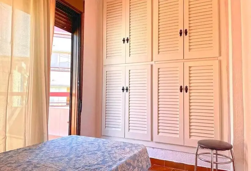 Apartamentos Mar 3000
